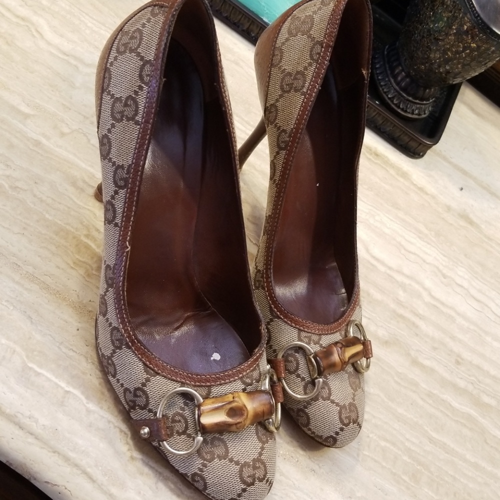 Gucci  heels